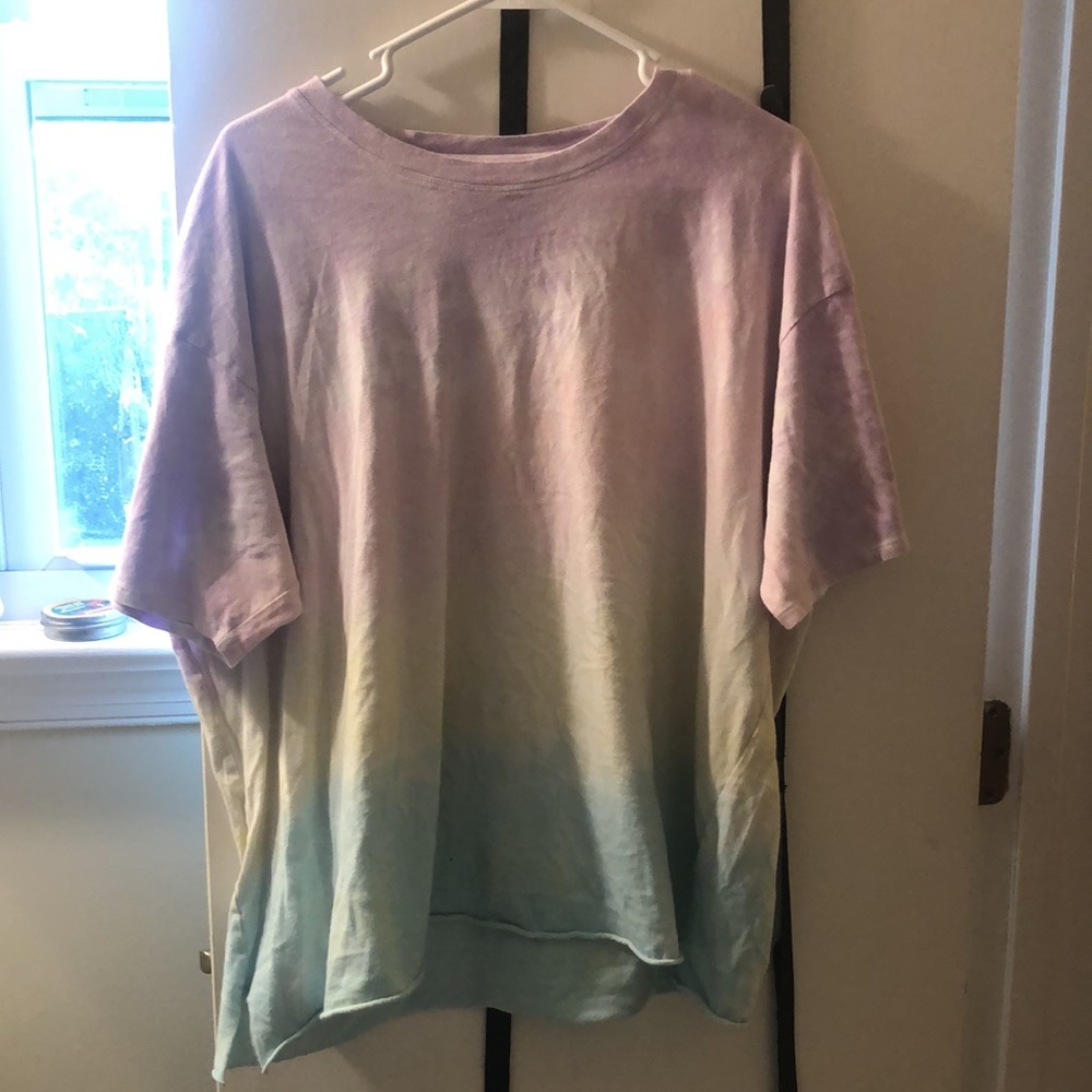 Pastel tye dye shirt